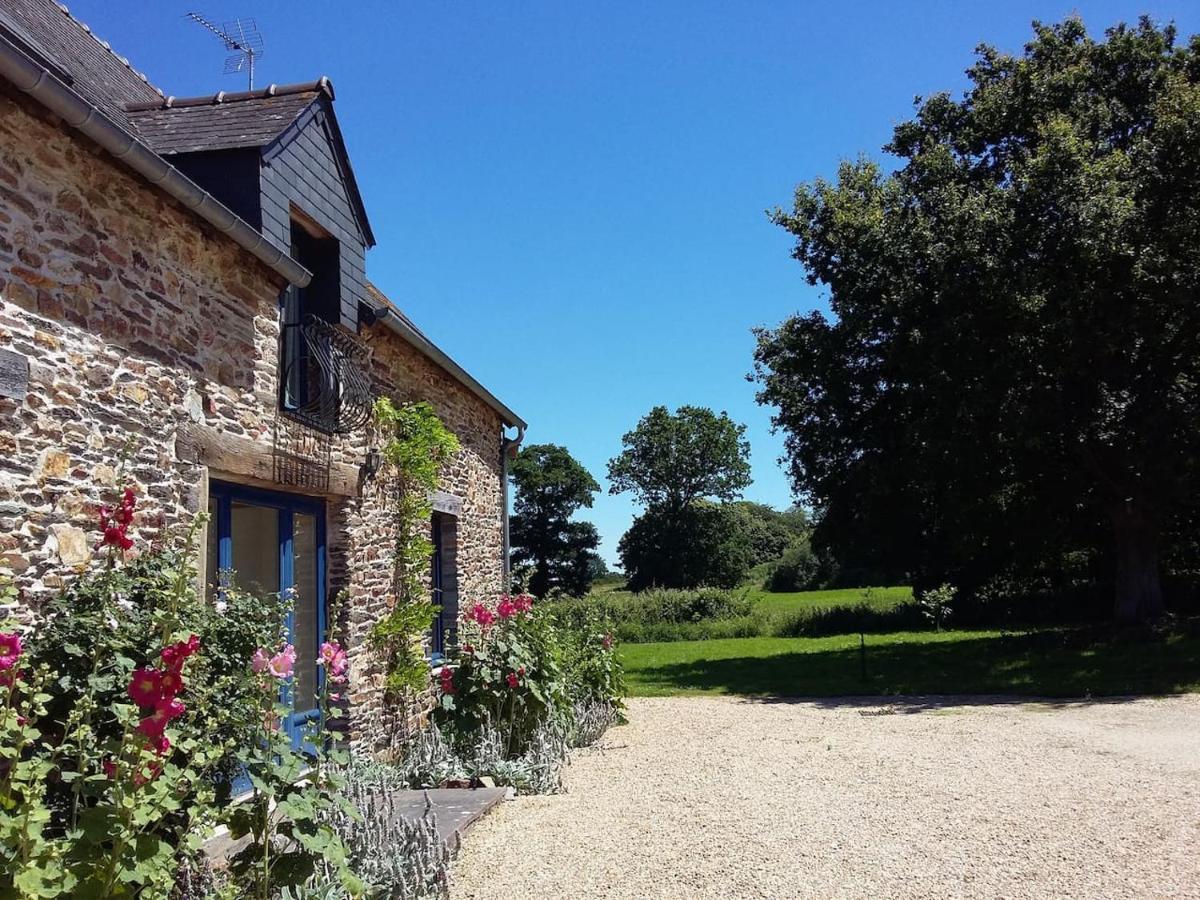 Le Grenier, La Vieille Ferme Villa Ruffiac  Kültér fotó